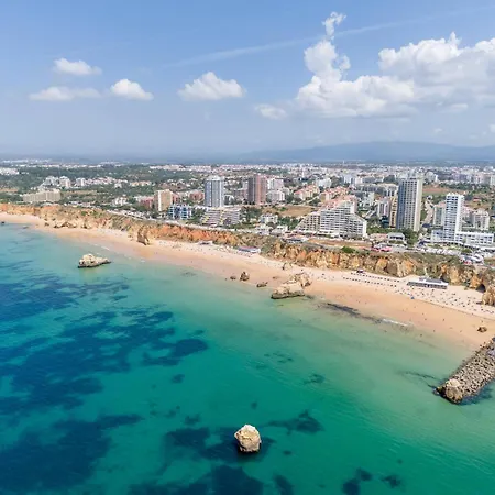 Horizon Rocha Prime 3 Bedroom بورتيماو