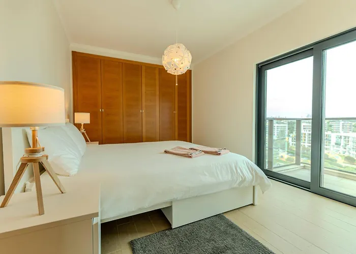 Horizon Rocha Prime 3 Bedroom Apartment Portimão